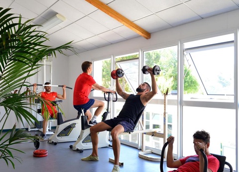 Camping L'Abri des Pins, 4* - 40