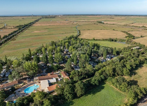 Camping Le Clos Cottet, 3* - 25