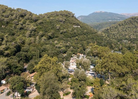 Camping Au Vallon Rouge 3* - 34