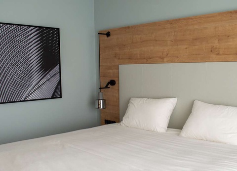 Repos et détente avec massage + accès spa au centre de Liège - 4* - 33