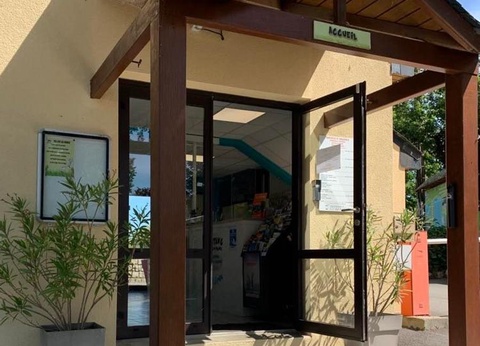 Camping L'Etang du Pays Blanc, 4* - 26