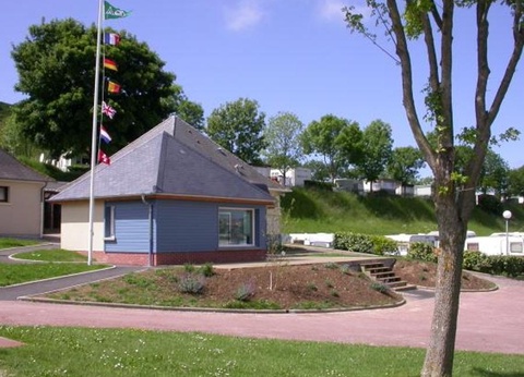 Camping Le Mont Joli Bois, 3* - 22