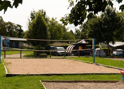 Camping Les Bords de Loue, 3* - 41