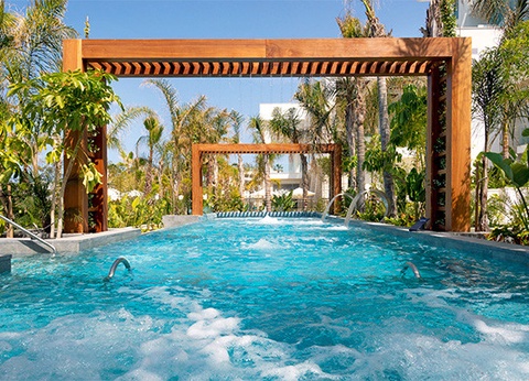 Club Amavi Made For Two ***** - 8