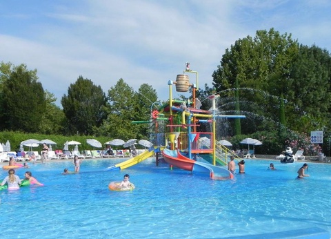 Camping Bella Italia, 5* - 8