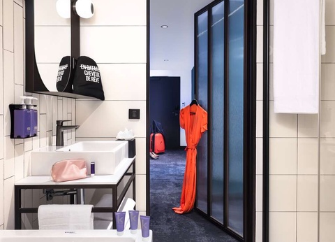 Séjour parisien dans un hôtel design avec croisière sur la Seine - 4* - 6