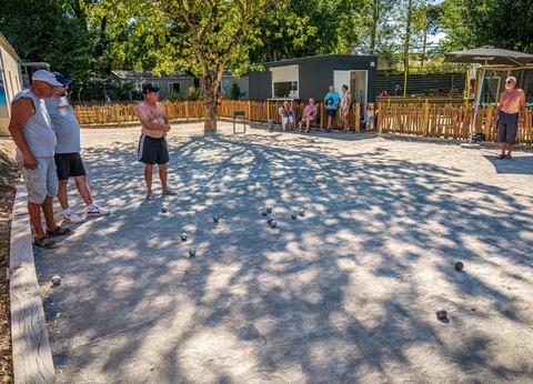 Camping Les Pirons 5* - 42