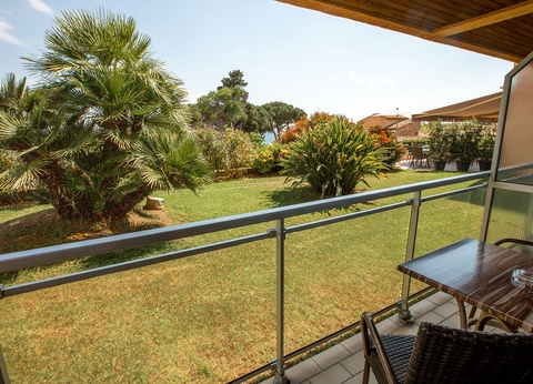 Hôtel La Pinède 3* (vols réguliers) - 4