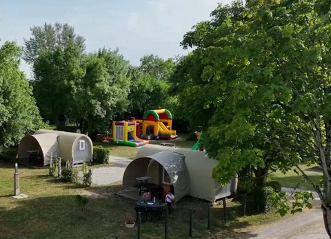 Flower Camping du Port Caroline, 3* - 28