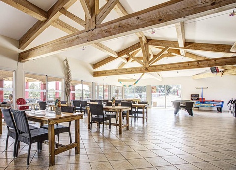 Camping La Coste Rouge, 3* - 12
