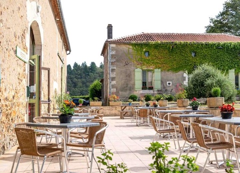 Camping Les Gorges Du Chambon - Ciela Village, 4* - 4