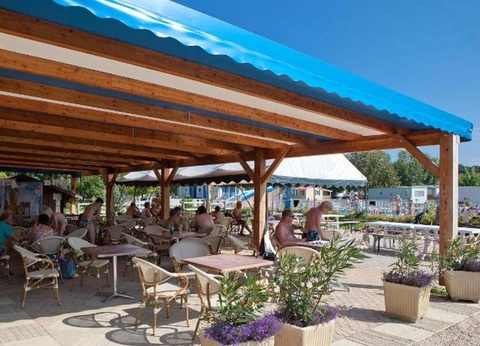 Camping Les Bords de Loue, 3* - 44