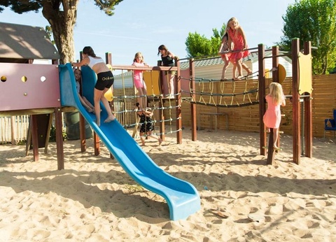 Camping Mahana by La Pège, 4* - 16