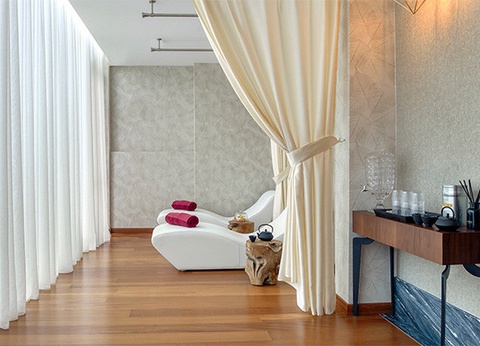 Club Amavi Made For Two ***** - 23