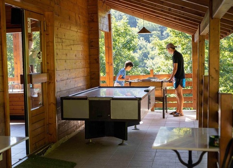 Village Vacances Les Chalets de la Gazonne, 2* - 51