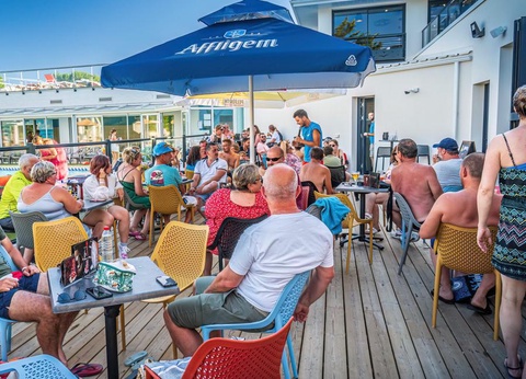 Camping Les Pirons, 5* - 60