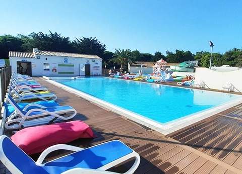 Camping Val de Loire en Ré, 4* - 2