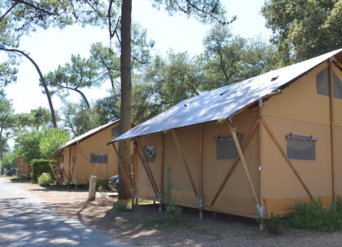 Camping Les Pins d'Oléron, 4* - 5