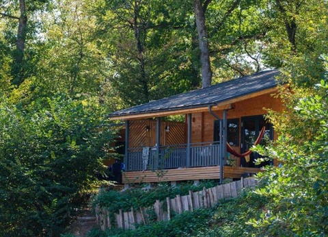 Camping Les Castors, 4* - 8