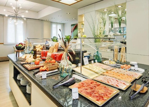 Match foot - Ligue des Champions - Atlético Madrid v FC Barcelone avec Hôtel 4* - 6