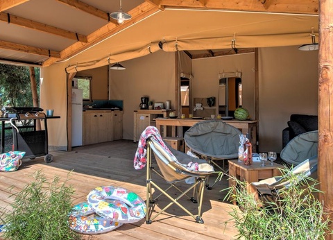 Flower Camping La Davière Plage, 4* - 50