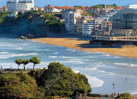 Escale à Biarritz à 5 minutes de la plage, séjour en chambre supérieure - 3* - 2