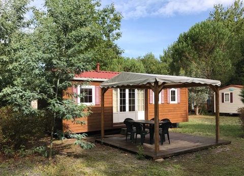 Camping Ushuaïa villages la Chesnays, 4* - 13
