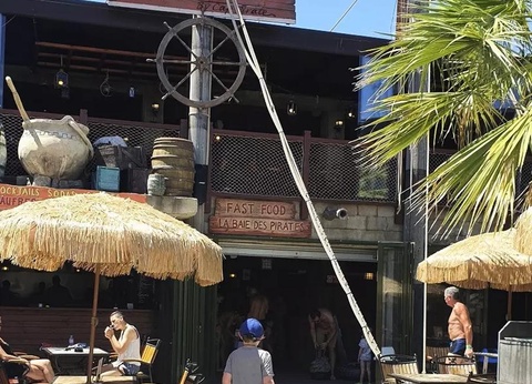 Pirates World Village-club Les Sables d'Or, 4* - 60