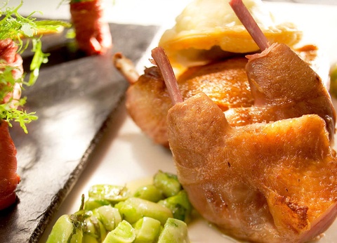 Bien être et gastronomie au coeur du village provençal à 40 minutes de Marseille - 4* - 35