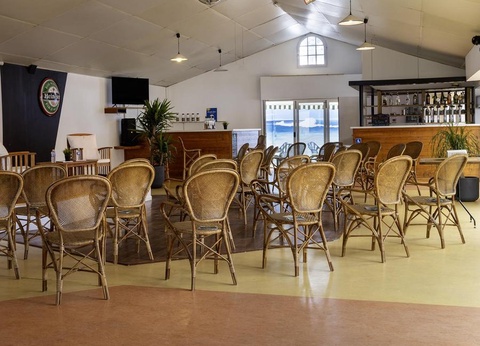 Flower Camping La Davière Plage, 4* - 58