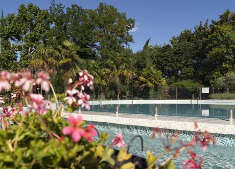 Profitez d'un diner aux saveurs provençales et d'un accès au spa (2 nuits) - 3* - 4