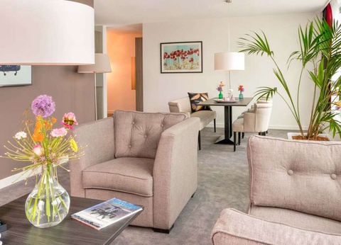 Citytrip et confort : nuit avec petit-déjeuner près de Rotterdam - 4* - 23