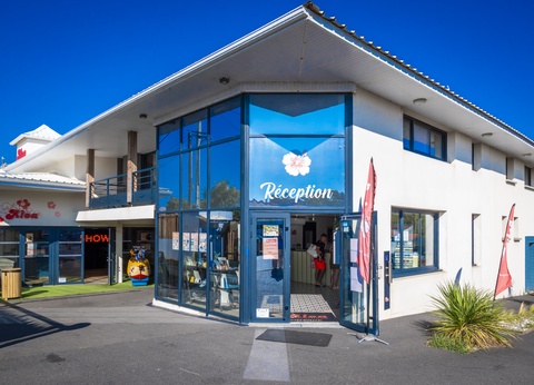 Camping Les Pirons 5* - 51