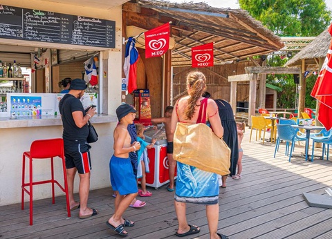 Camping Le Clos Virgile, 4* - 144