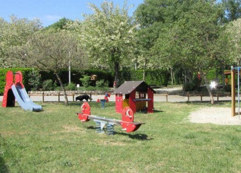 Flower Camping Le Plan d'eau 3* - 13