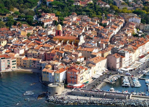 Camping Charlemagne, 4* - 38