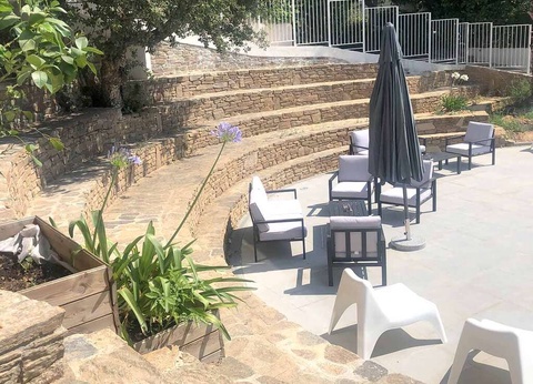 Partez à la découverte de Bormes-Les-Mimosas dans un hôtel 3 * proche de la mer - 3* - 6