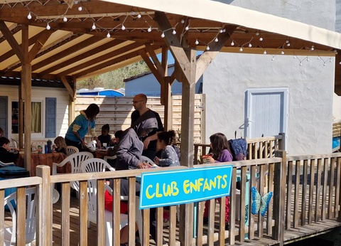 Camping Paradis - Domaine de Bellevue, 4* - 83