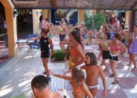 Camping Stel - Roda de Bara, 4* - 64