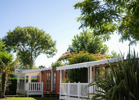 Sunêlia Camping Les Places Dorées, 5* - 31