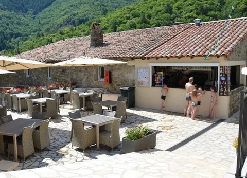 Camping l'Ardéchois, 5* - 17