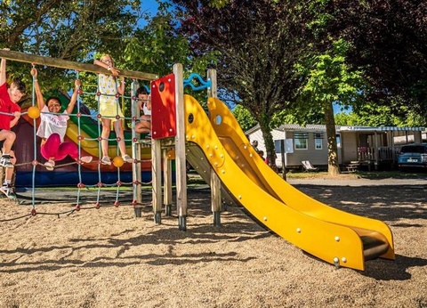 Camping Le Nid d'Eté, 4* - 203