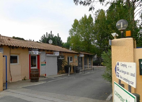 Camping Les Berges du Canal, 4* - 30