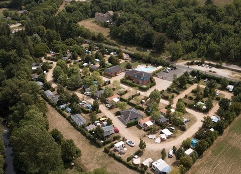 Camping La Dourbie, 4* - 28