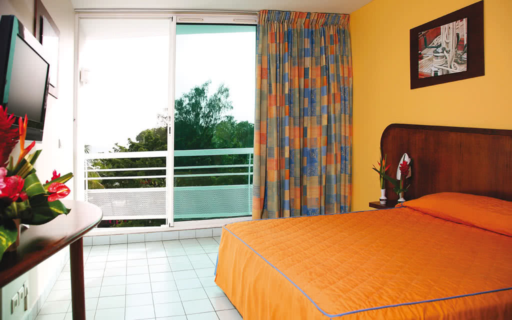 COMBINÉ 2 ILES (10 nuits) : GUADELOUPE Zenitude Le Clipper + MARTINIQUE Karibéa Amandiers - 9