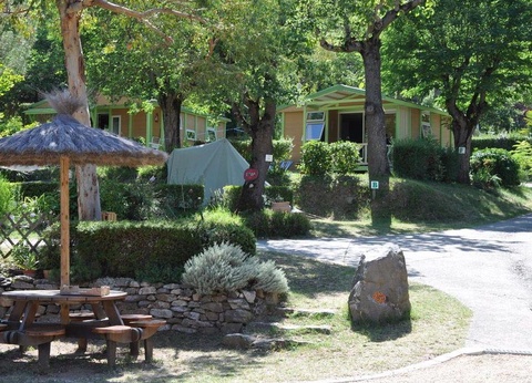 Camping Iserand Calme et Nature, 3* - 49