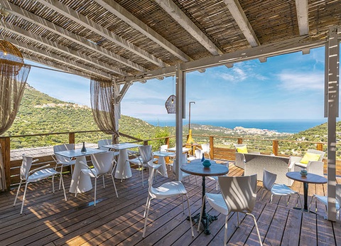 Meublé de Tourisme Domaine Bagia Donne 4* - 6