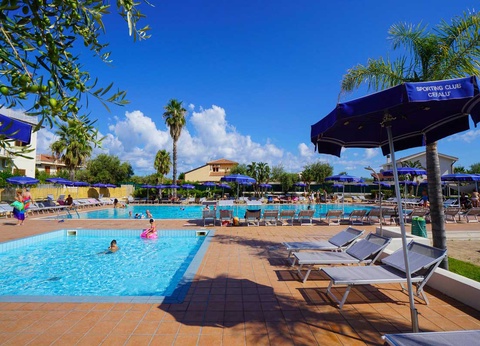 Hôtel Cefalu Resort Sporting Club 3* - 4