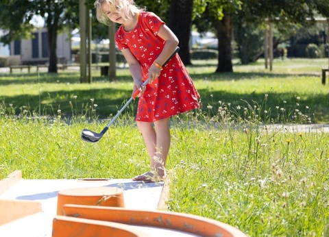 Camping Eden Villages La Pointe Saint-Gildas, 3* - 7