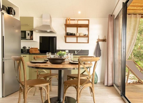 Damona Lodges, 3* - 9